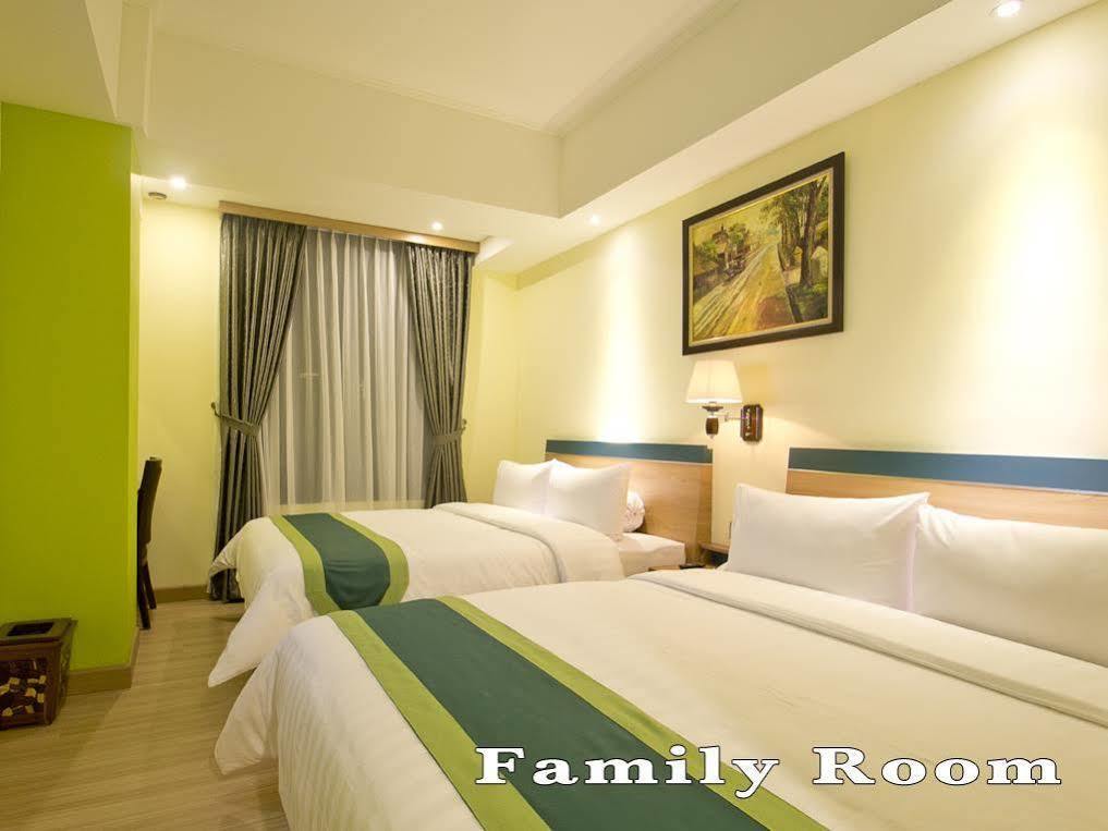 Green Batara Hotel Bandung Exteriör bild